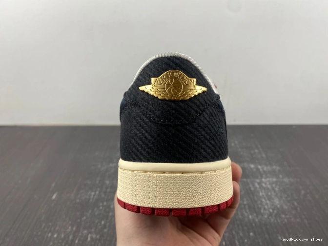 Cheap Trophy Room Away Jordan OG FN0432-100 Low Air 1 x 0720